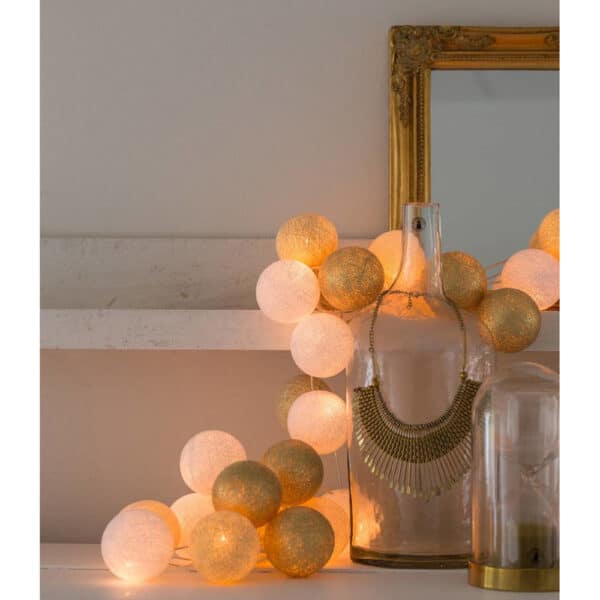 light-string-touch-of-gold-adapte-1