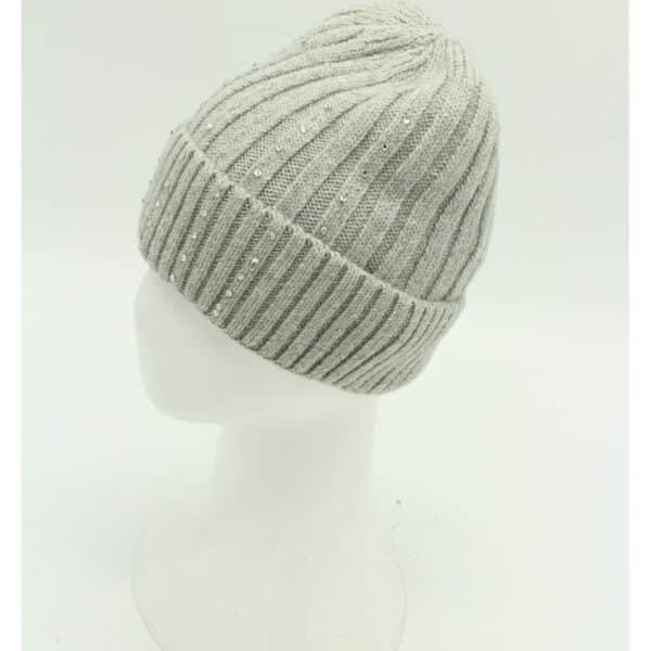 acrylic-and-wool-strassed-cap
